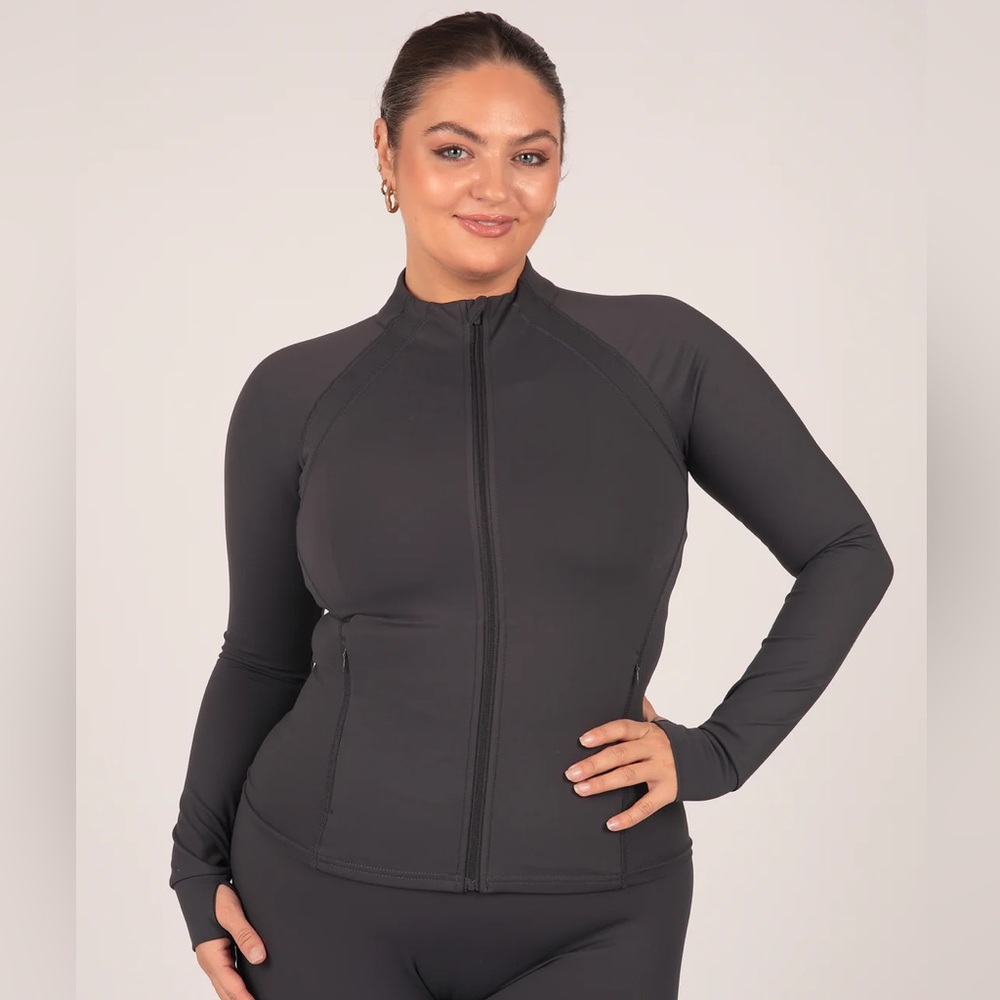 NWT- CloudLuxe Core Soft Charcoal Detail Jacket Size L